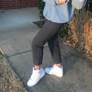 Checkered loose pants!